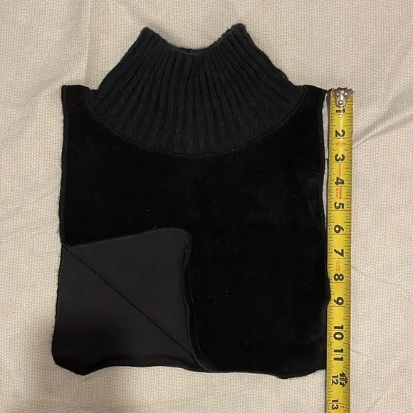 Velvet Dickie - Picture 2 of 3